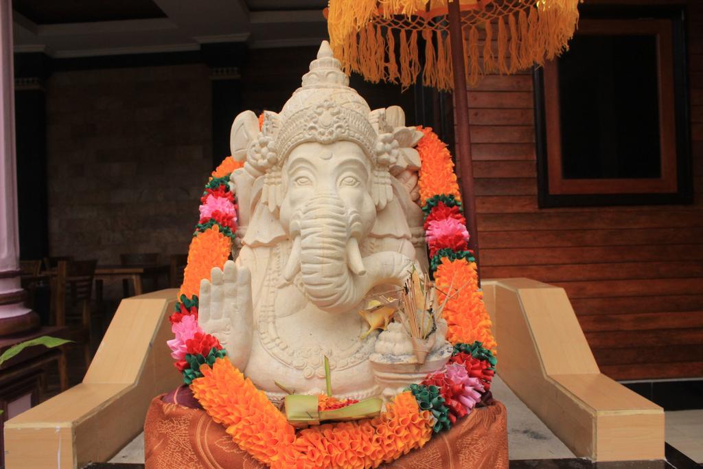 Kailash Garden Villa นูซาเลมโบงัน ภายนอก รูปภาพ